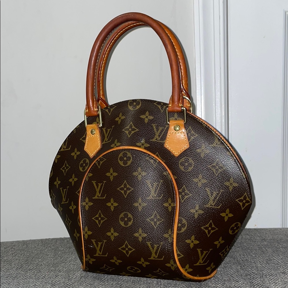 Louis Vuitton Brown Monogram Handbag